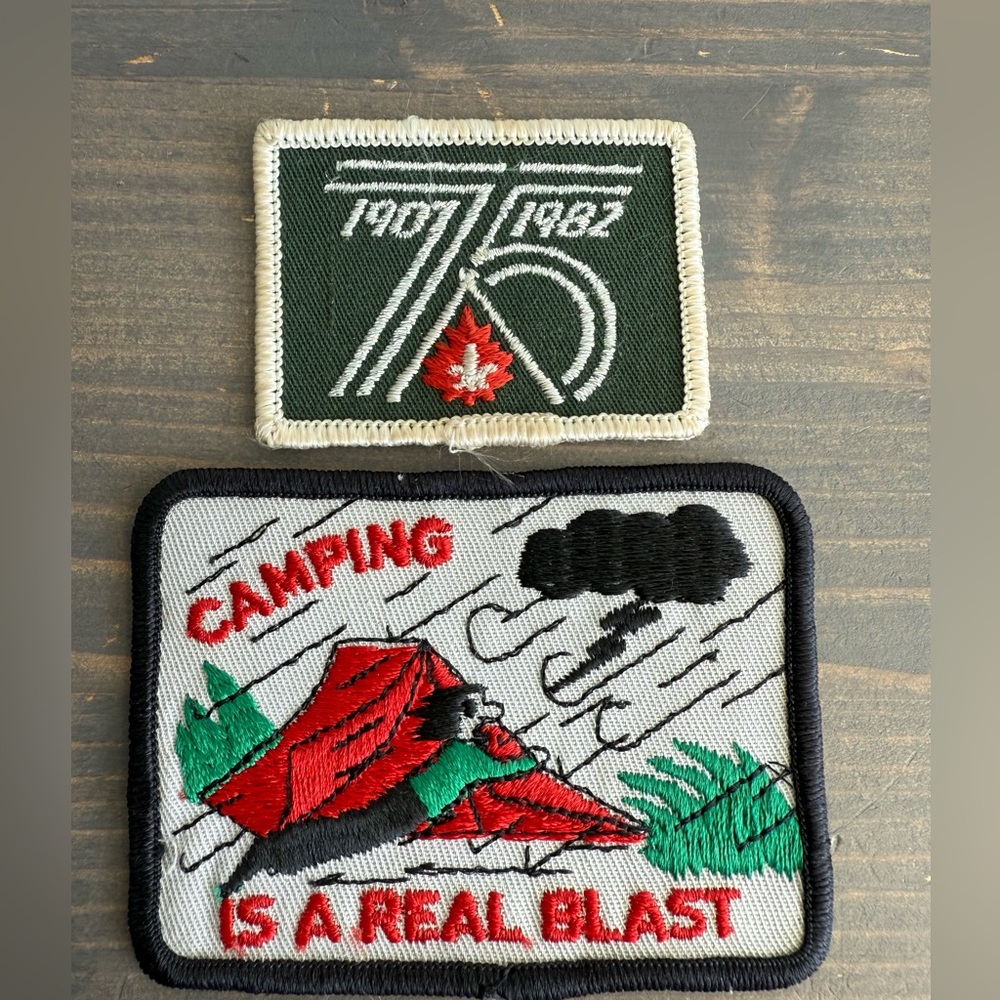 2 x vintage Scouts Canada patches